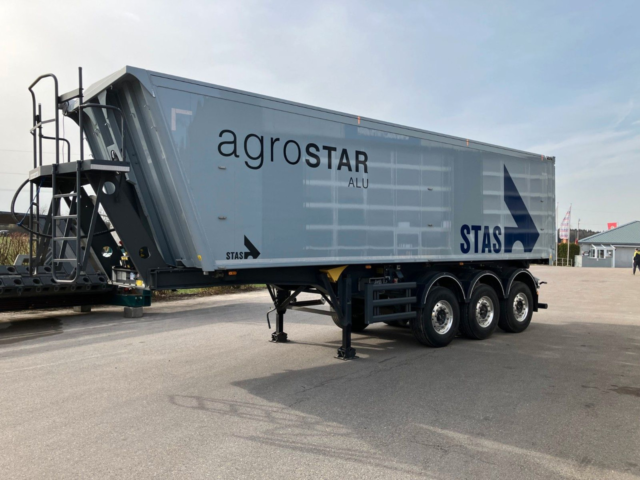 Stas AgroStar 47,3 cbm Alu-Kippsattelauflieger - Самоскид напівпричіп: фото 2 Stas AgroStar 47,3 cbm Alu-Kippsattelauflieger - Самоскид напівпричіп: фото 2
