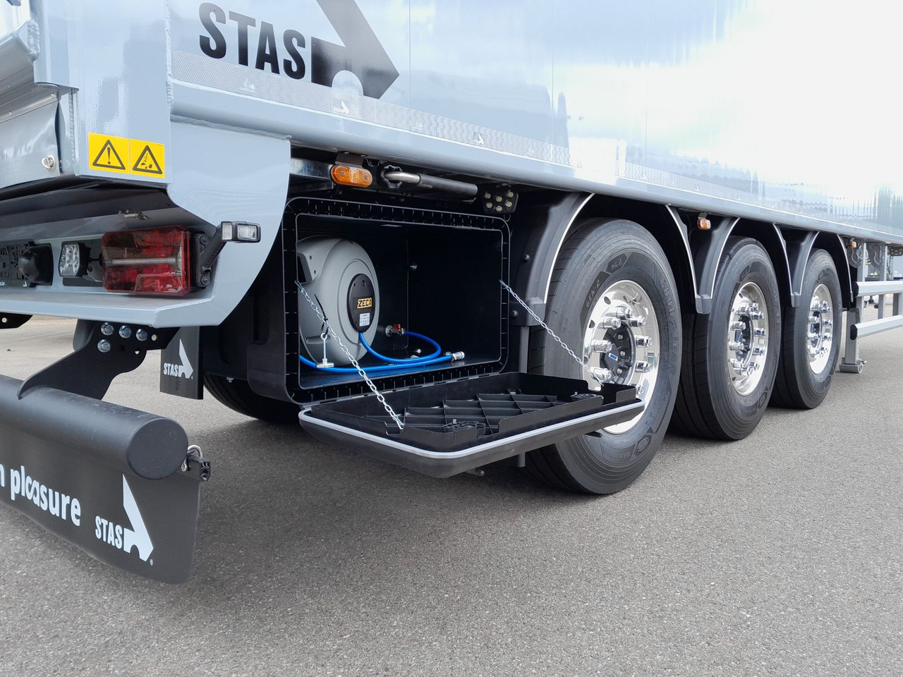 З рухомою підлогою напівпричіп Stas farmSTAR 60,4 cbm: фото 14