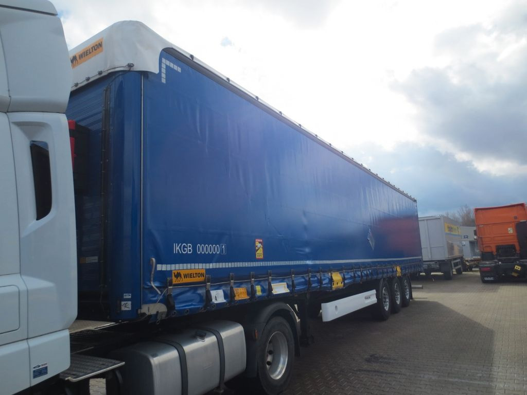 Wielton Curtain Master Stand. BAHNVERLADEFÄHIG Code P386 Wielton Curtain Master Stand. BAHNVERLADEFÄHIG Code P386 - Тентований напівпричіп: фото 5 Wielton Curtain Master Stand. BAHNVERLADEFÄHIG Code P386 Wielton Curtain Master Stand. BAHNVERLADEFÄHIG Code P386 - Тентований напівпричіп: фото 5