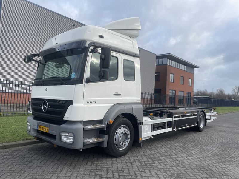 Mercedes-Benz Axor 1829 - Контейнеровоз/ Змінний кузов вантажівка: фото 1 Mercedes-Benz Axor 1829 - Контейнеровоз/ Змінний кузов вантажівка: фото 1