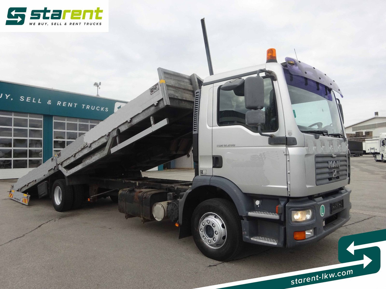 MAN TGM 12.280, Fahrzeugtransporter, kippbar - Автовоз вантажівка: фото 2 MAN TGM 12.280, Fahrzeugtransporter, kippbar - Автовоз вантажівка: фото 2