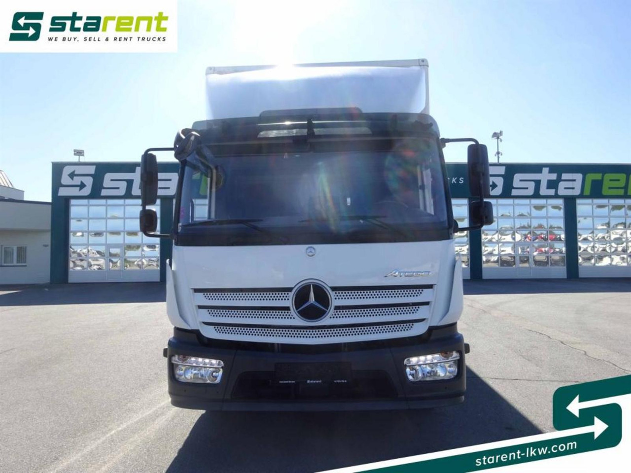 Mercedes Benz Atego 1227 Koffer Ladebordwand 1500 Kg Seitentür - Вантажівка з закритим кузовом: фото 2 Mercedes Benz Atego 1227 Koffer Ladebordwand 1500 Kg Seitentür - Вантажівка з закритим кузовом: фото 2