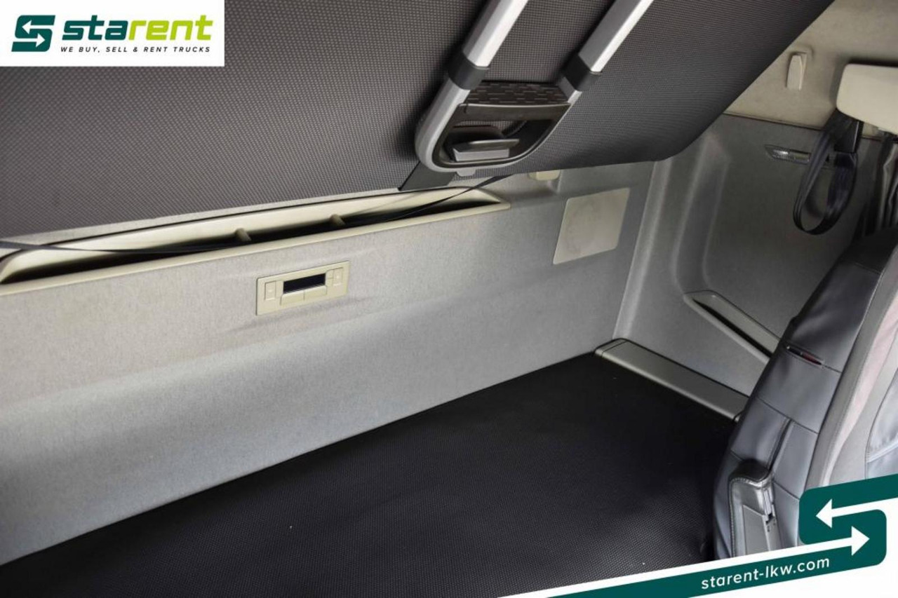 Тягач Volvo FH460 XL-Kabine I-Shift VEB+ Xenon Standklima: фото 18 Тягач Volvo FH460 XL-Kabine I-Shift VEB+ Xenon Standklima: фото 18