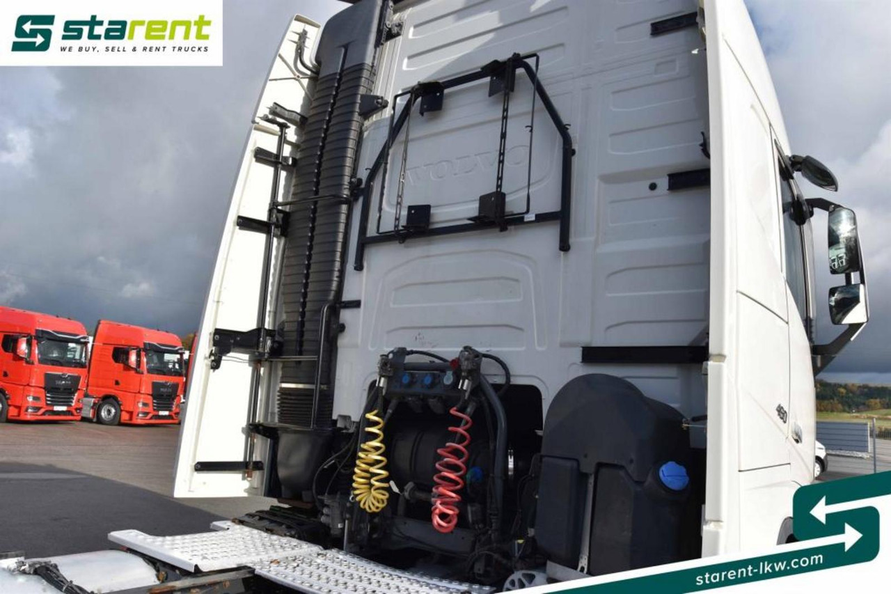 Тягач Volvo FH460 XL-Kabine I-Shift VEB+ Xenon Standklima: фото 11 Тягач Volvo FH460 XL-Kabine I-Shift VEB+ Xenon Standklima: фото 11