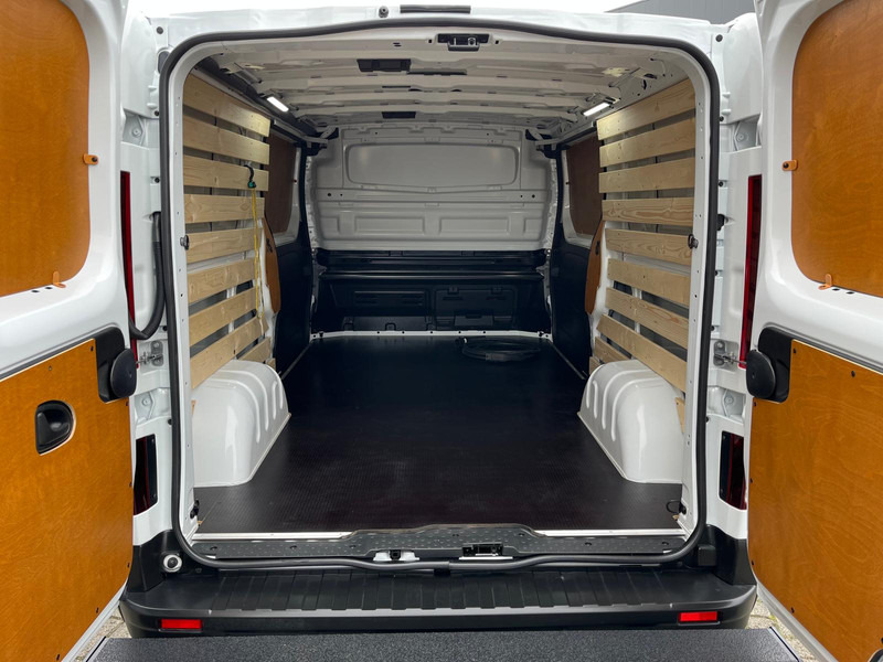 Легковий фургон, Електричний фургон Renault Trafic E-Tech Red L2 H1, Nieuwstaat/New condition, Lees omschrijving/Read description: фото 12