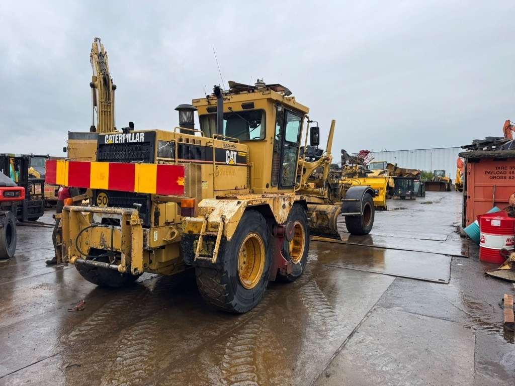 CAT 140 H - Грейдер: фото 5 CAT 140 H - Грейдер: фото 5