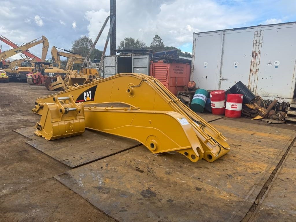 CAT 320 C L LONG REACH BOOM 15M UNUSED  - Екскаватор: фото 4 CAT 320 C L LONG REACH BOOM 15M UNUSED  - Екскаватор: фото 4