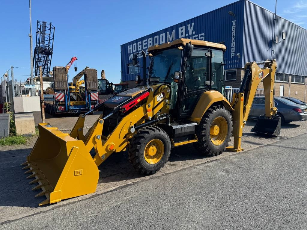 CAT 424 4X4 ( UNUSED NEW ) - Екскаватор-навантажувач: фото 1 CAT 424 4X4 ( UNUSED NEW ) - Екскаватор-навантажувач: фото 1