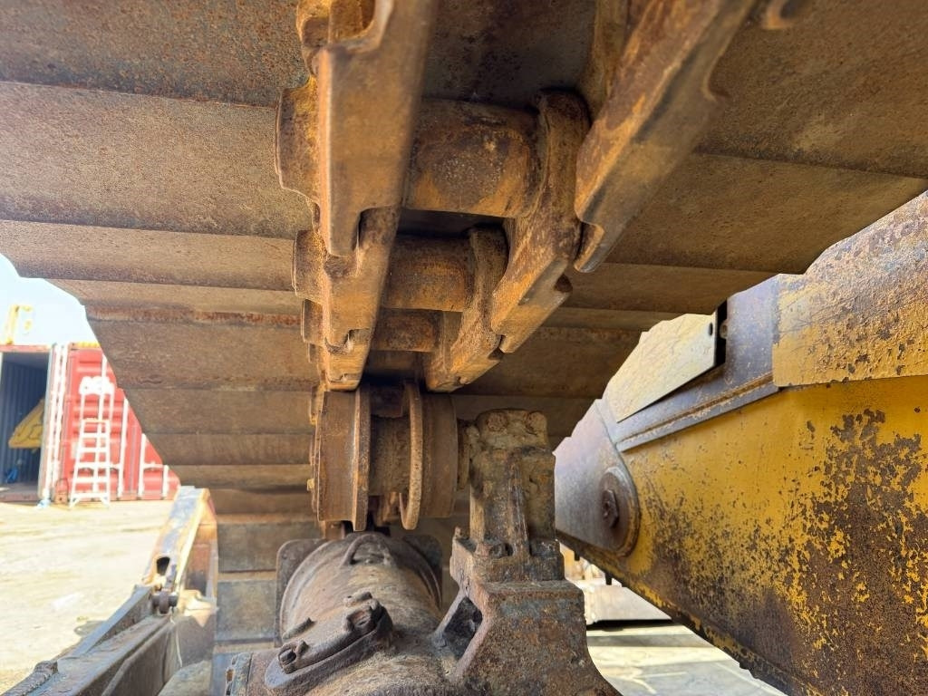 Бульдозер CAT D 6 R LGP: фото 10