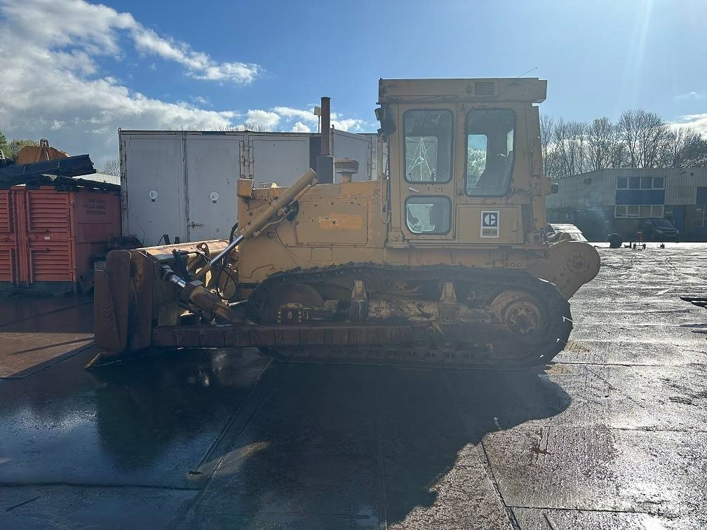 CAT D6D with winch - Бульдозер: фото 2 CAT D6D with winch - Бульдозер: фото 2