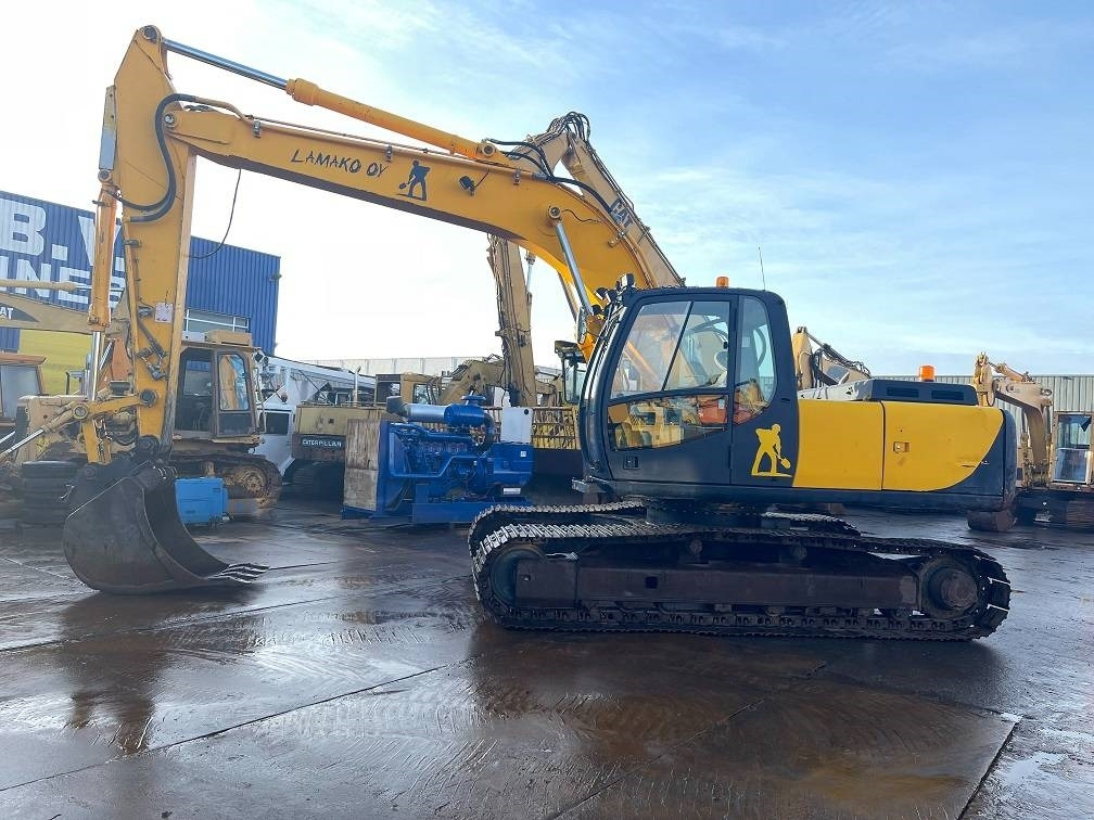 JCB JS 200 - Гусеничний екскаватор: фото 1 JCB JS 200 - Гусеничний екскаватор: фото 1