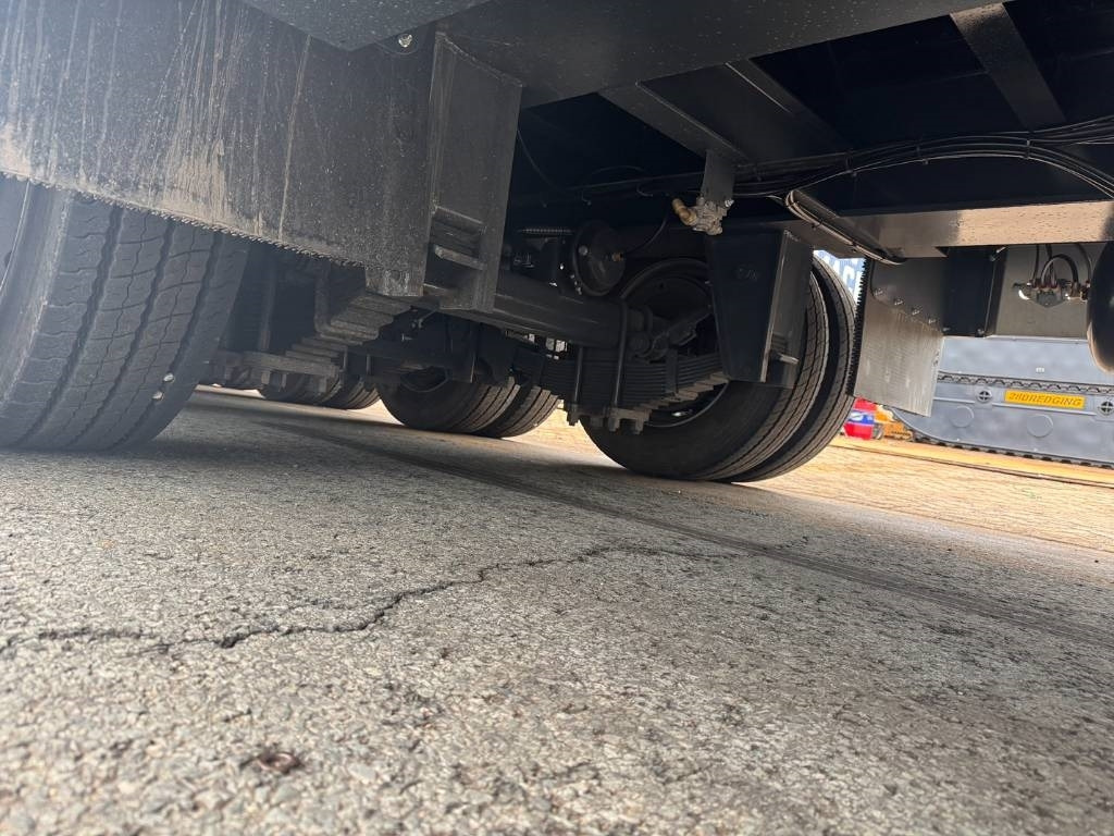 Lider ld07 86 ton 4 axel steel spring UNUSED - Низькорамна платформа напівпричіп: фото 5 Lider ld07 86 ton 4 axel steel spring UNUSED - Низькорамна платформа напівпричіп: фото 5