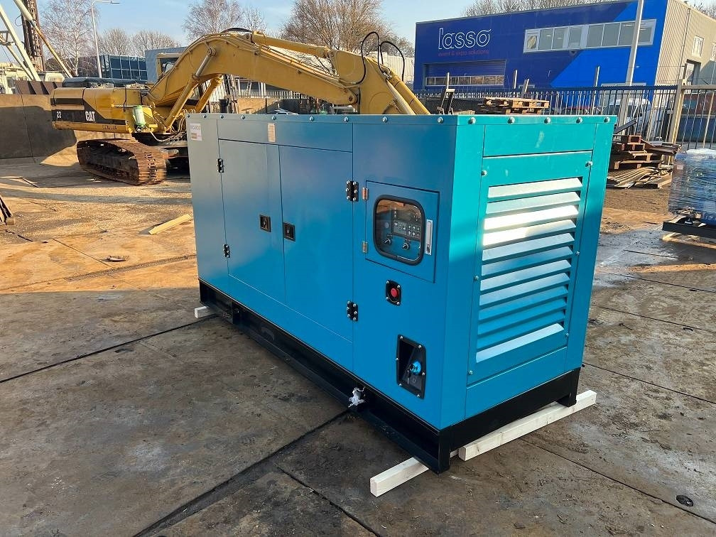 Ricardo 150KVA (120KW) SILENT GENERATOR 3 PHASE 50HZ 400V - Електричний генератор: фото 3 Ricardo 150KVA (120KW) SILENT GENERATOR 3 PHASE 50HZ 400V - Електричний генератор: фото 3