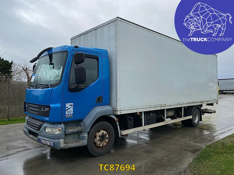 DAF LF 55 220 - Вантажівка з закритим кузовом: фото 1 DAF LF 55 220 - Вантажівка з закритим кузовом: фото 1
