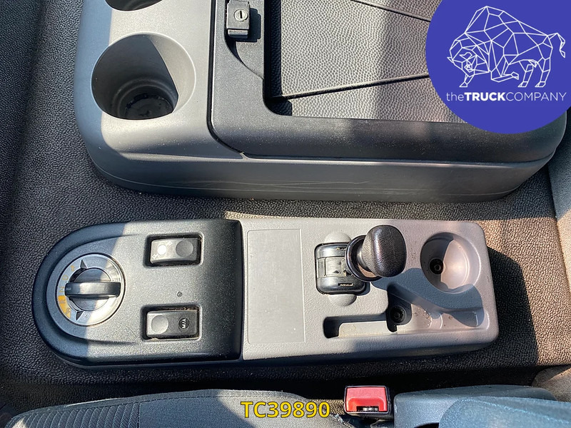 DAF LF 55 220 - Тентована вантажівка: фото 4 DAF LF 55 220 - Тентована вантажівка: фото 4