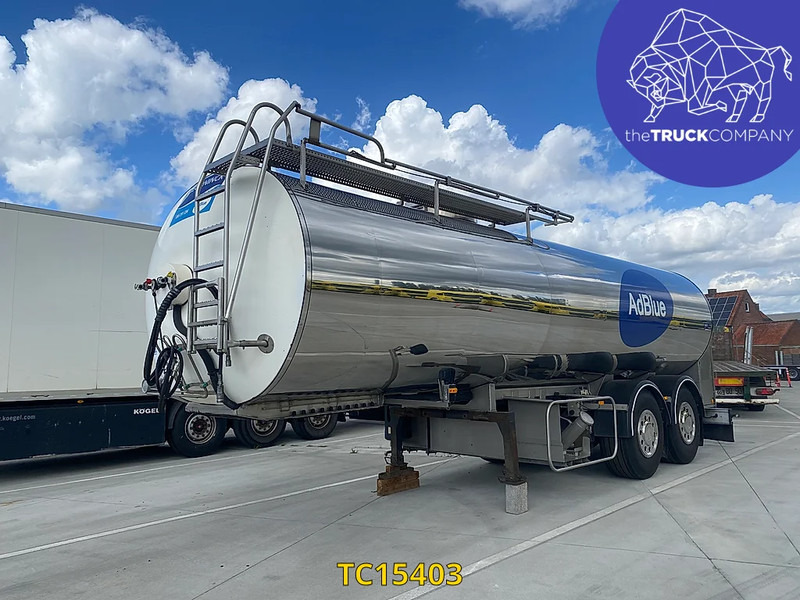 ETA SRMEDE AdBlue - Напівпричіп цистерна: фото 2 ETA SRMEDE AdBlue - Напівпричіп цистерна: фото 2