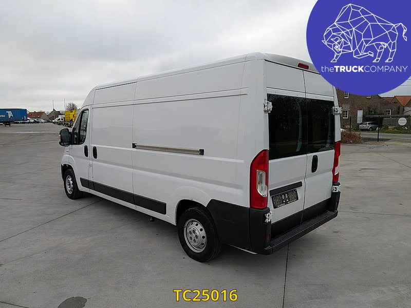 Fiat Ducato 2.0 Multijet L3H2 - Суцільнометалевий фургон: фото 3 Fiat Ducato 2.0 Multijet L3H2 - Суцільнометалевий фургон: фото 3