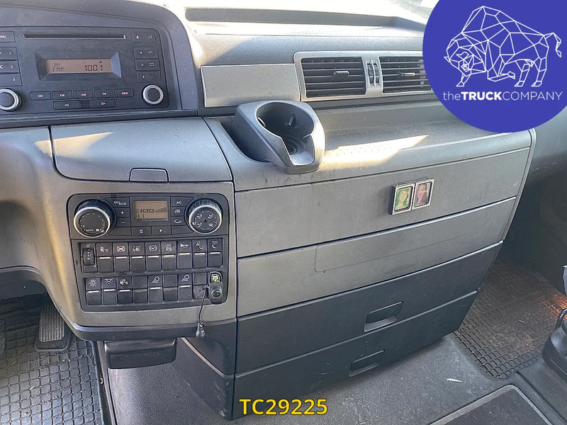 MAN TGX 440 - Бортова вантажівка/ Платформа: фото 3 MAN TGX 440 - Бортова вантажівка/ Платформа: фото 3