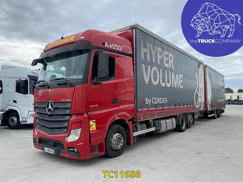 Mercedes-Benz Actros 2648 - Тентована вантажівка: фото 1 Mercedes-Benz Actros 2648 - Тентована вантажівка: фото 1