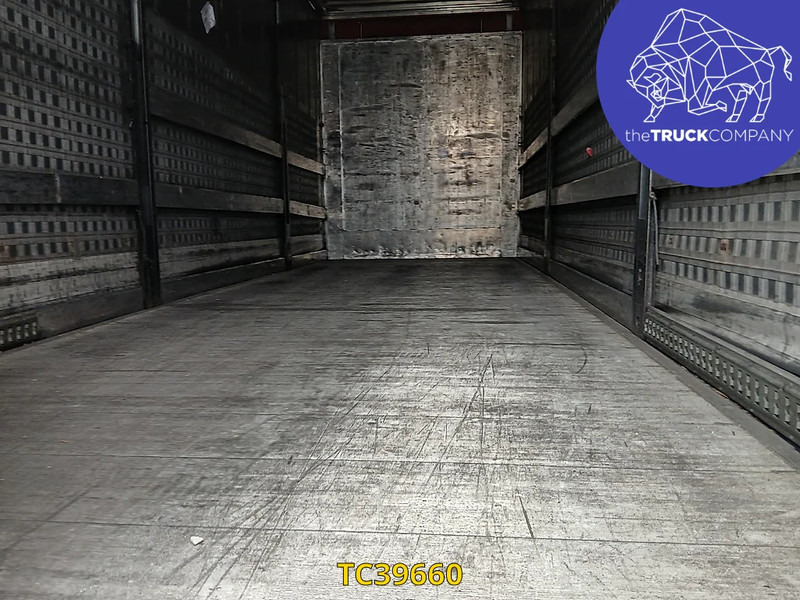 Mercedes-Benz Actros - Тентована вантажівка: фото 4 Mercedes-Benz Actros - Тентована вантажівка: фото 4