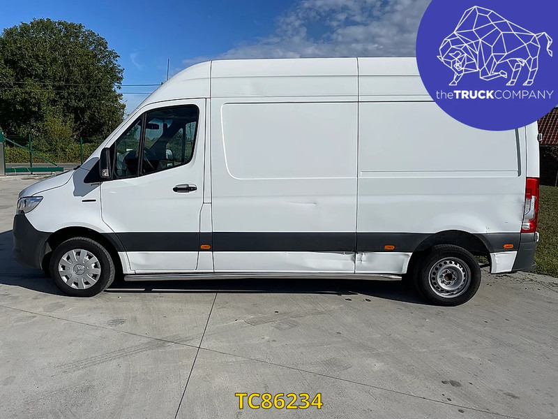 Mercedes-Benz E-Sprinter L2H2 41kWh - Суцільнометалевий фургон, Електричний фургон: фото 2 Mercedes-Benz E-Sprinter L2H2 41kWh - Суцільнометалевий фургон, Електричний фургон: фото 2