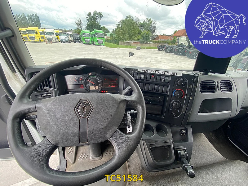 Renault D 210 - Вантажівка з закритим кузовом: фото 5 Renault D 210 - Вантажівка з закритим кузовом: фото 5