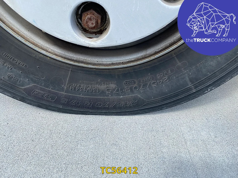 Renault D 240 - Рефрижератор вантажівка: фото 3 Renault D 240 - Рефрижератор вантажівка: фото 3