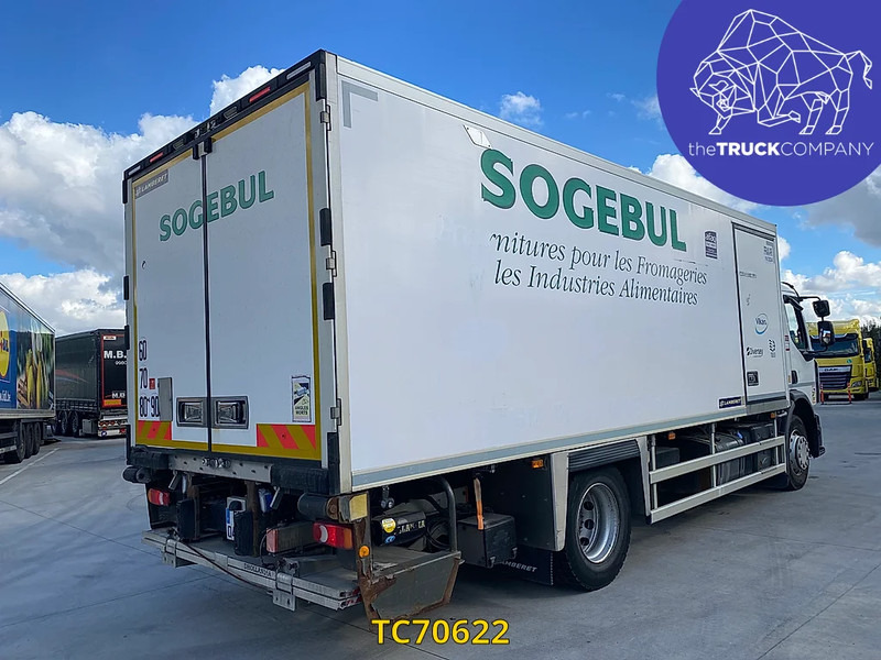 Renault D 320 - Вантажівка з закритим кузовом: фото 4 Renault D 320 - Вантажівка з закритим кузовом: фото 4