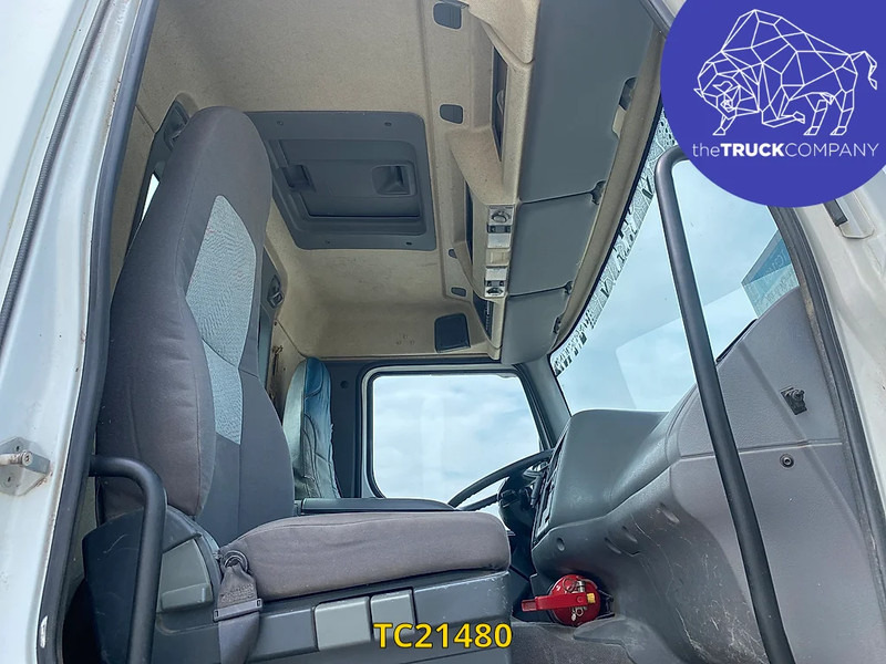 Renault Kerax 370 - Контейнеровоз/ Змінний кузов вантажівка: фото 4 Renault Kerax 370 - Контейнеровоз/ Змінний кузов вантажівка: фото 4