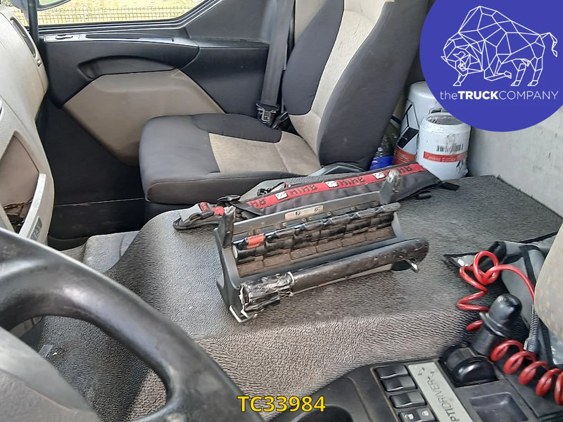 Renault Kerax 380 - Бортова вантажівка/ Платформа: фото 3 Renault Kerax 380 - Бортова вантажівка/ Платформа: фото 3