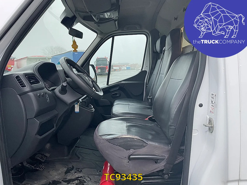 Renault Master - Суцільнометалевий фургон: фото 3 Renault Master - Суцільнометалевий фургон: фото 3