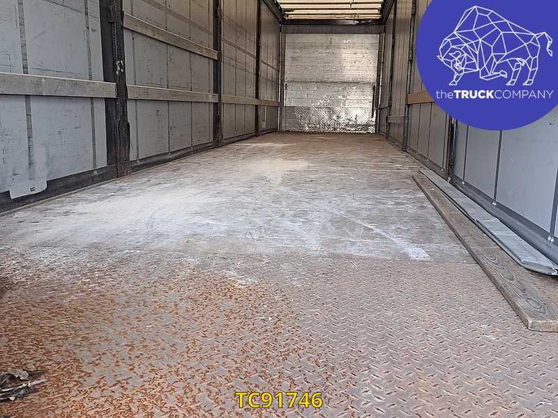 Schwarzmüller - Тентований напівпричіп: фото 3 Schwarzmüller - Тентований напівпричіп: фото 3