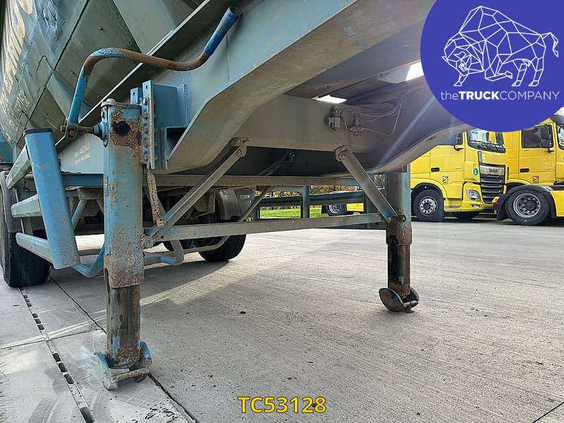 Самоскид напівпричіп Stas: фото 8 Самоскид напівпричіп Stas: фото 8