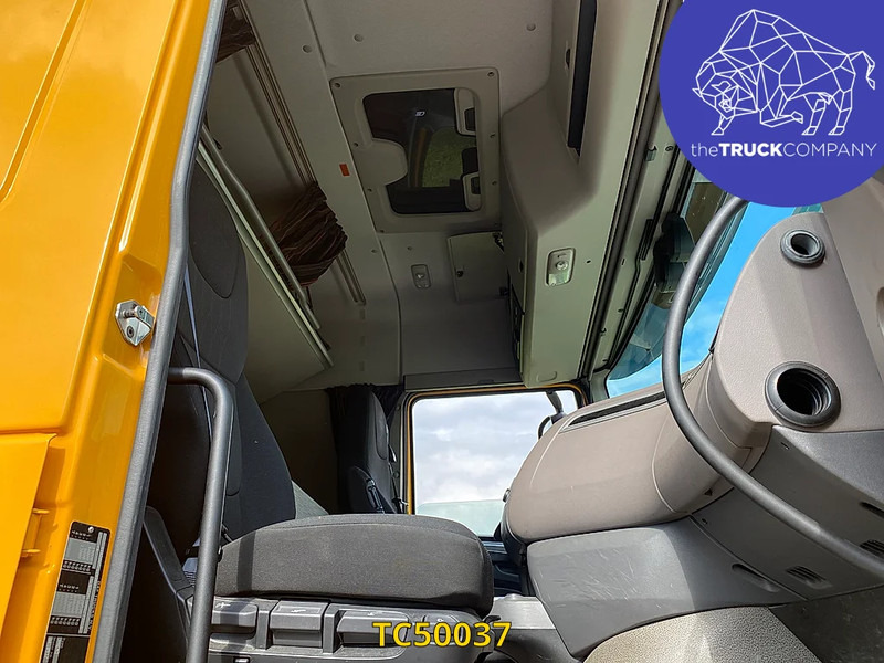 DAF XF 480 - Тягач: фото 2 DAF XF 480 - Тягач: фото 2