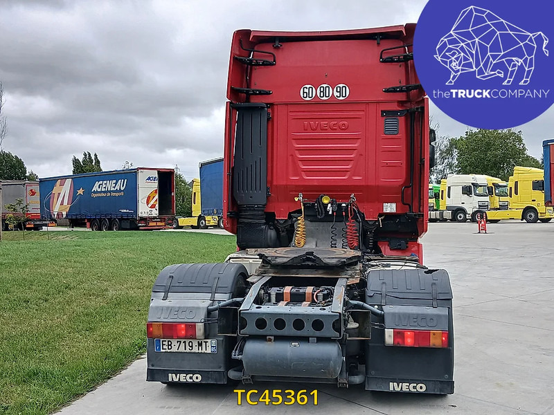 Iveco 460 - Тягач: фото 4 Iveco 460 - Тягач: фото 4