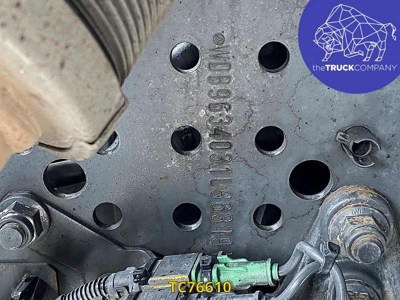 Тягач Mercedes-Benz Actros 1843: фото 11