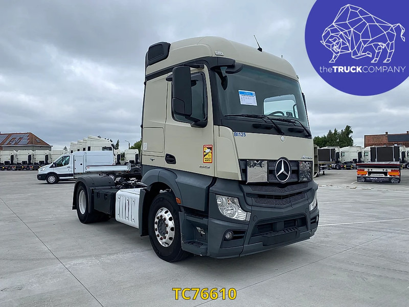 Тягач Mercedes-Benz Actros 1843: фото 8