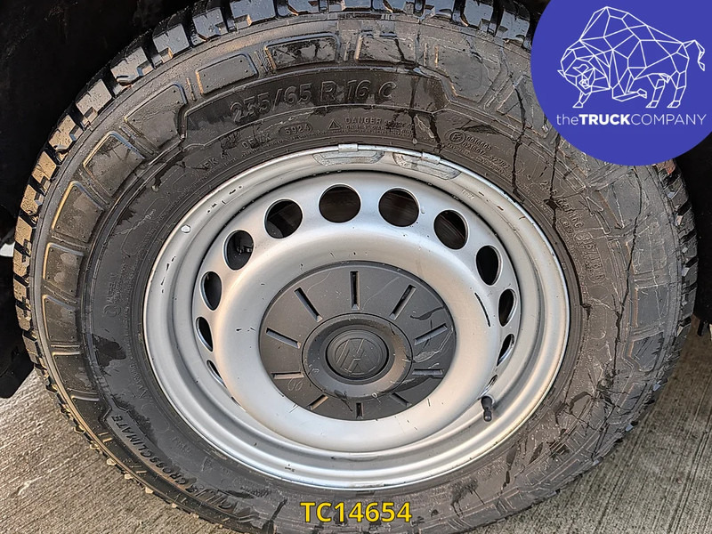 Суцільнометалевий фургон Volkswagen Crafter 180 L1H2: фото 11 Суцільнометалевий фургон Volkswagen Crafter 180 L1H2: фото 11