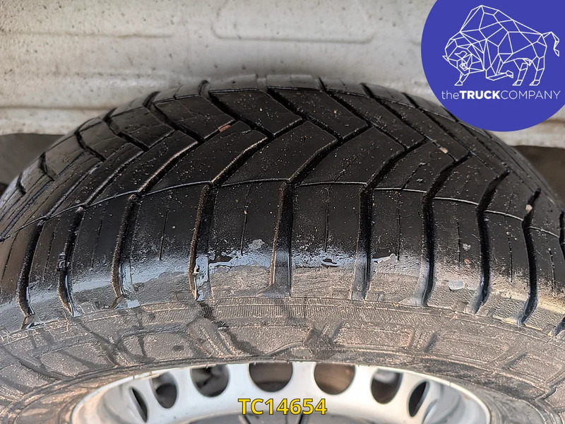 Суцільнометалевий фургон Volkswagen Crafter 180 L1H2: фото 17 Суцільнометалевий фургон Volkswagen Crafter 180 L1H2: фото 17