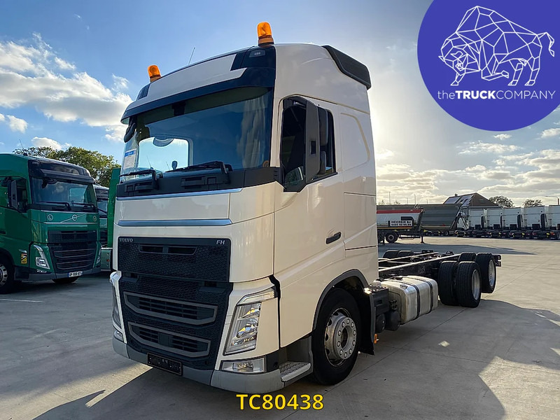 Volvo FH 460 - Вантажівка шасі: фото 1 Volvo FH 460 - Вантажівка шасі: фото 1
