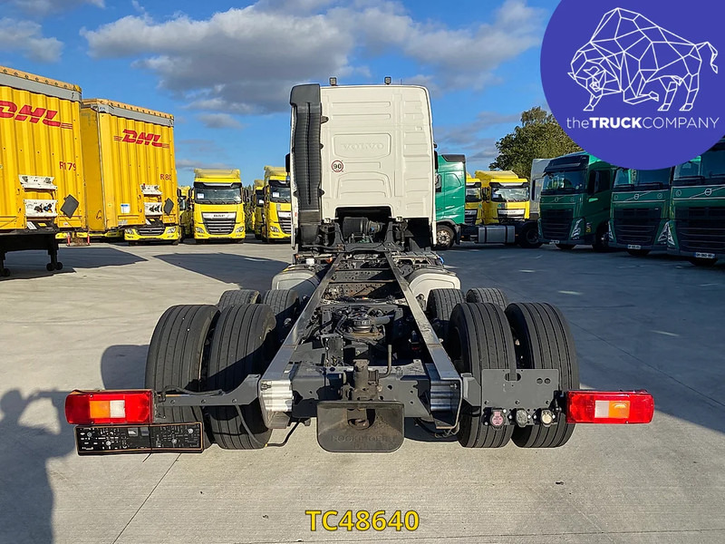 Volvo FH 460 - Вантажівка шасі: фото 3 Volvo FH 460 - Вантажівка шасі: фото 3