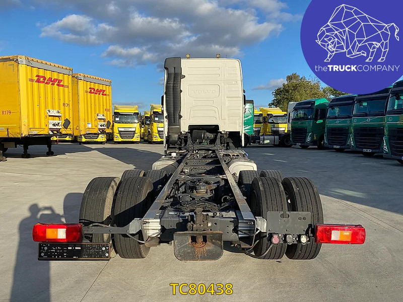 Volvo FH 460 - Вантажівка шасі: фото 3 Volvo FH 460 - Вантажівка шасі: фото 3