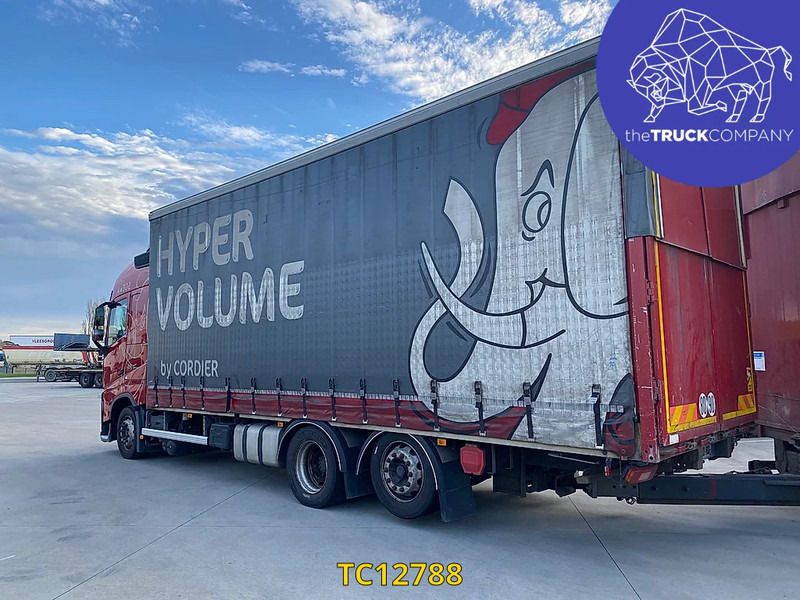 Volvo FH 500 - Тентована вантажівка: фото 2 Volvo FH 500 - Тентована вантажівка: фото 2