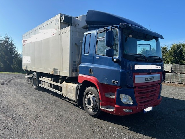 DAF CF 370 Tiefkühler NUR 426000 km - Рефрижератор вантажівка: фото 1 DAF CF 370 Tiefkühler NUR 426000 km - Рефрижератор вантажівка: фото 1