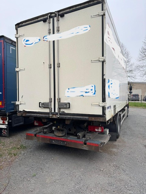 DAF CF 370 Tiefkühler NUR 426000 km - Рефрижератор вантажівка: фото 4 DAF CF 370 Tiefkühler NUR 426000 km - Рефрижератор вантажівка: фото 4