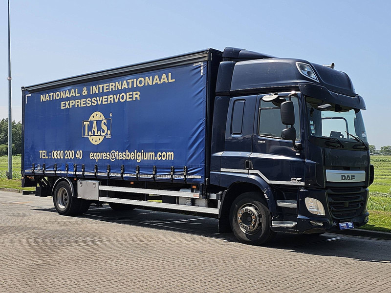 DAF CF 260 RIGHT SIDE CURTAINS - Тентована вантажівка: фото 5 DAF CF 260 RIGHT SIDE CURTAINS - Тентована вантажівка: фото 5