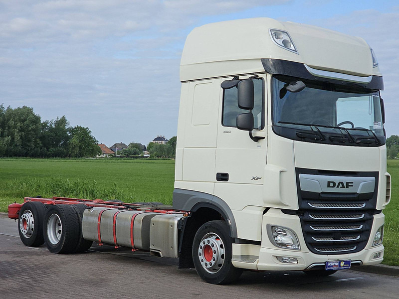 DAF XF 480 SSC 6X2 FAR INTARDER - Вантажівка шасі: фото 5 DAF XF 480 SSC 6X2 FAR INTARDER - Вантажівка шасі: фото 5