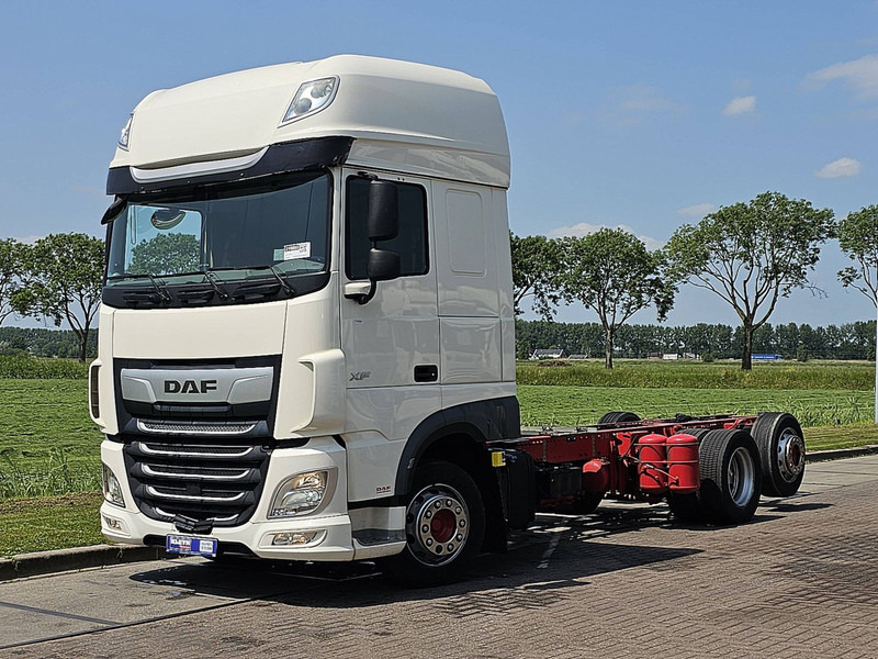 DAF XF 480 SSC 6X2 FAR INTARDER - Вантажівка шасі: фото 2 DAF XF 480 SSC 6X2 FAR INTARDER - Вантажівка шасі: фото 2