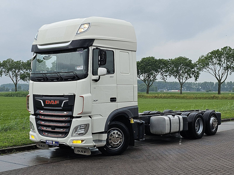 DAF XF 480 SSC 6X2 FAR INTARDER - Вантажівка шасі: фото 2 DAF XF 480 SSC 6X2 FAR INTARDER - Вантажівка шасі: фото 2
