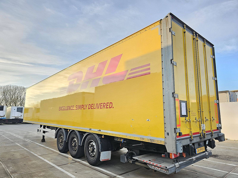 Fruehauf FST4FC HARD WOOD FL TAILLIFT BPW LIFTAXL - Закритий кузов напівпричіп: фото 5 Fruehauf FST4FC HARD WOOD FL TAILLIFT BPW LIFTAXL - Закритий кузов напівпричіп: фото 5